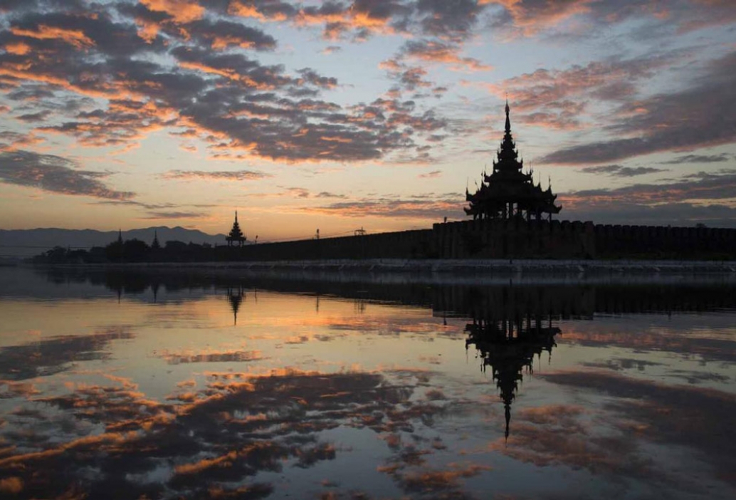 Visit Mandalay: Top 8 Best Things To Do 