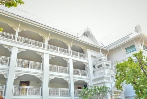 White Boutique Hotel Chiang Mai