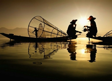 Visit Inle Lake: Top 5 Best Things To Do & See