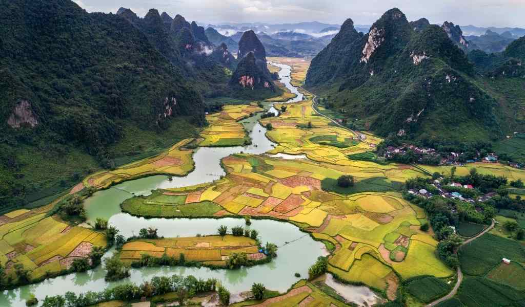 The 18 Most Beautiful Places To Visit In Vietnam