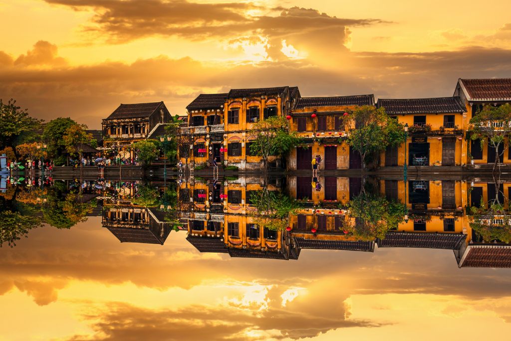 Charm and mysteries between Vietnam and Cambodia