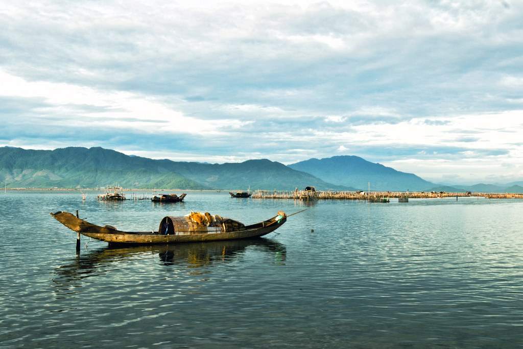 Vietnam Cambodia 21 Days with Jahan cruise