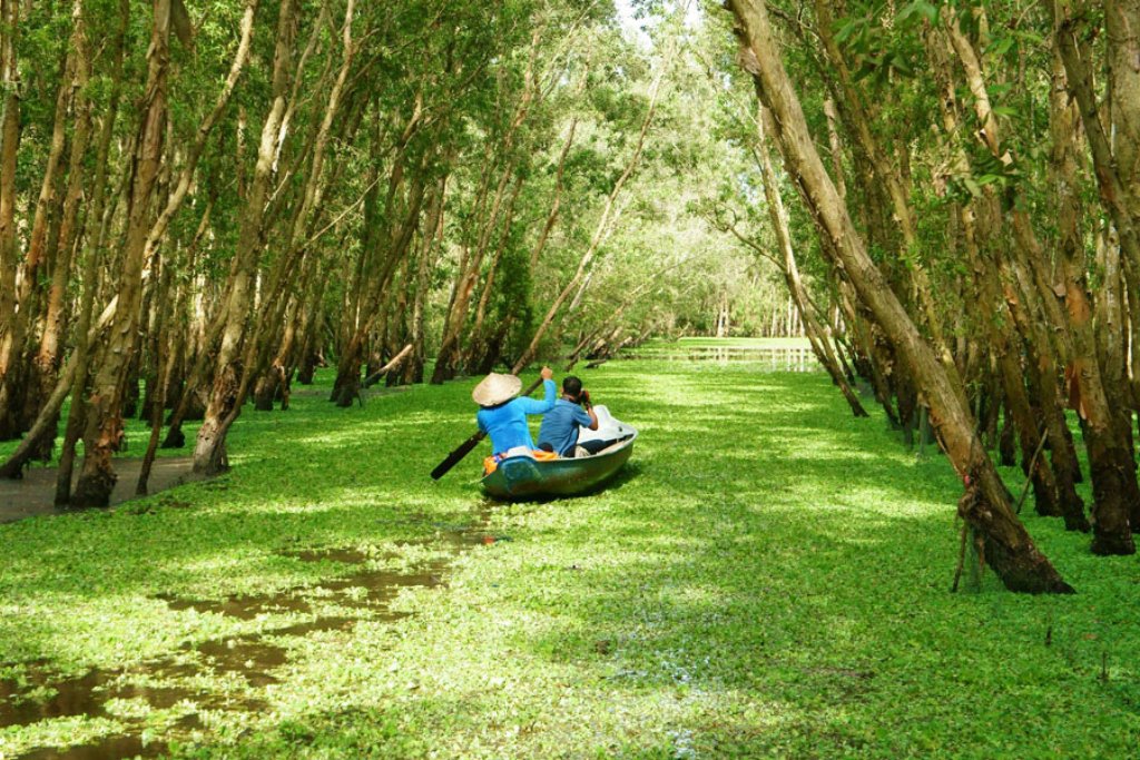 Vietnam Cambodia 21 Days with Jahan cruise