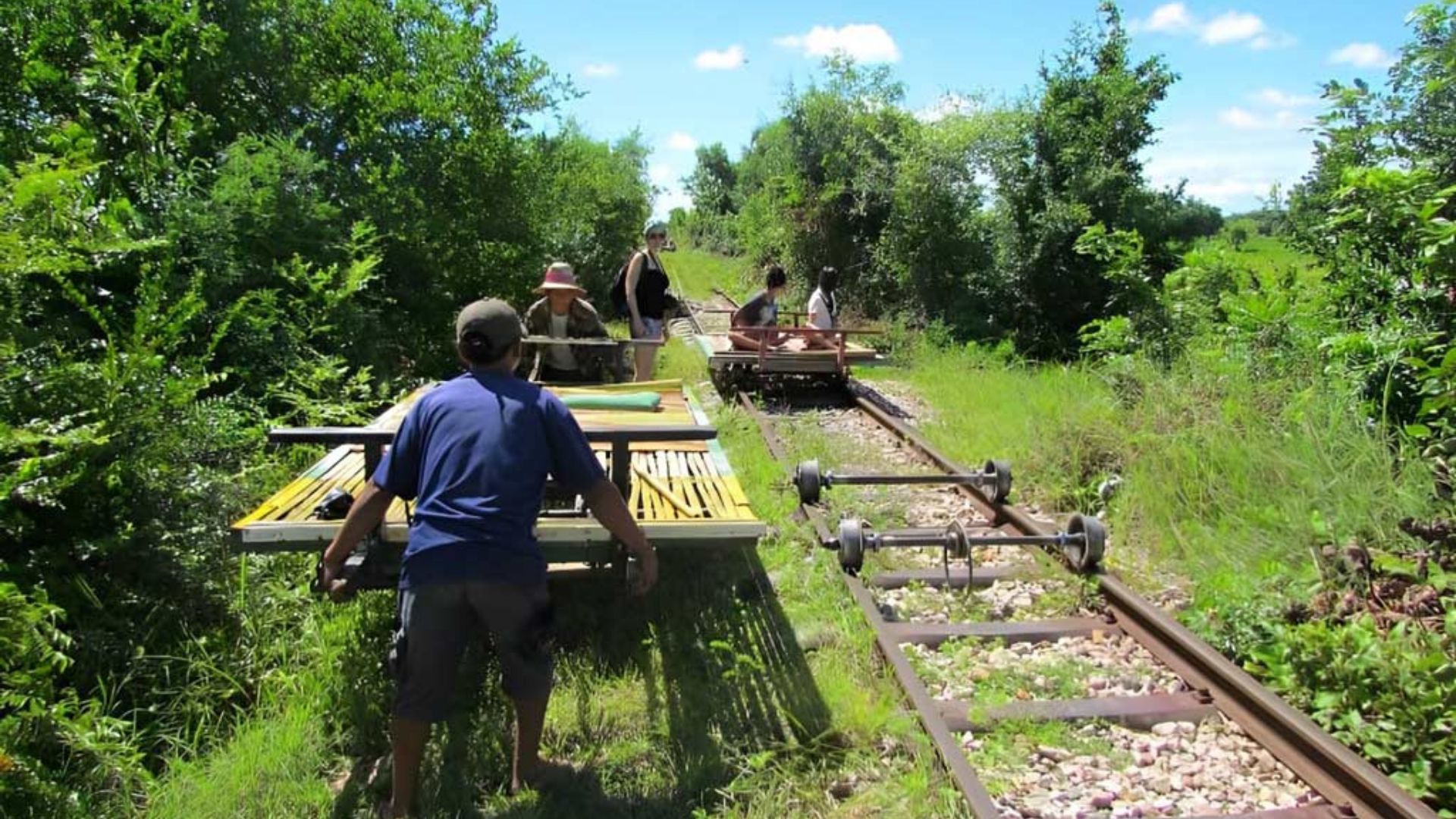 Le train de bambou