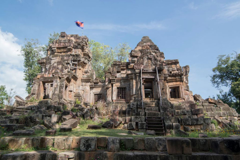 Wat Ek Phnom