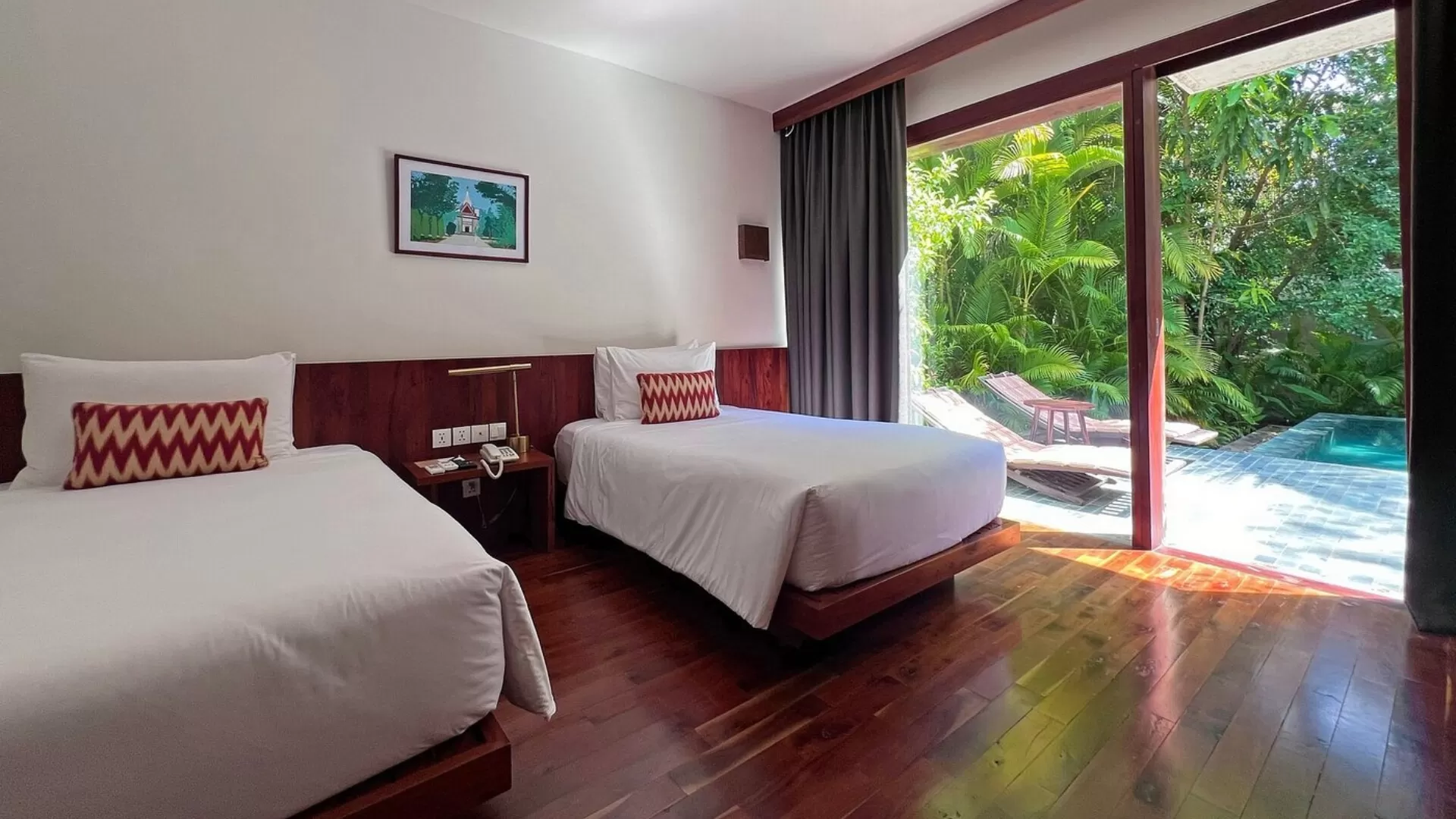 Templation hotel