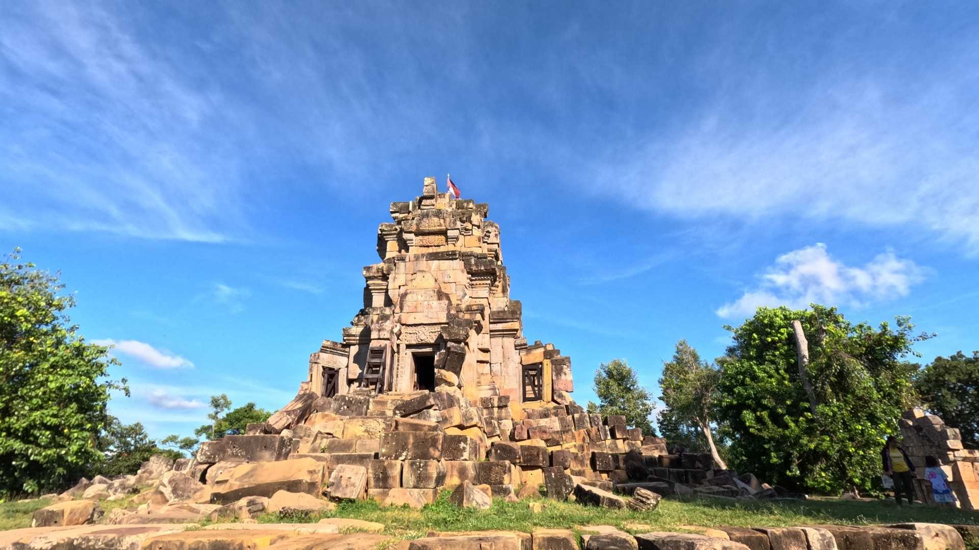 Wat Ek Phnom