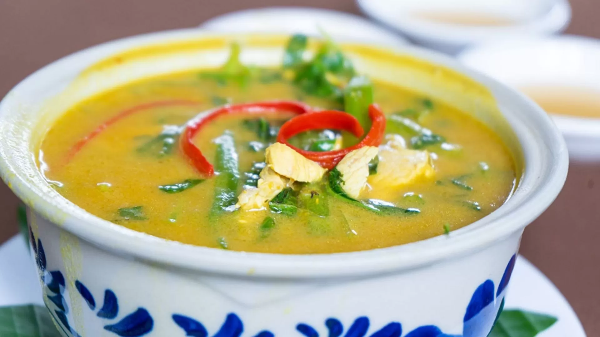 Curry noodle soup