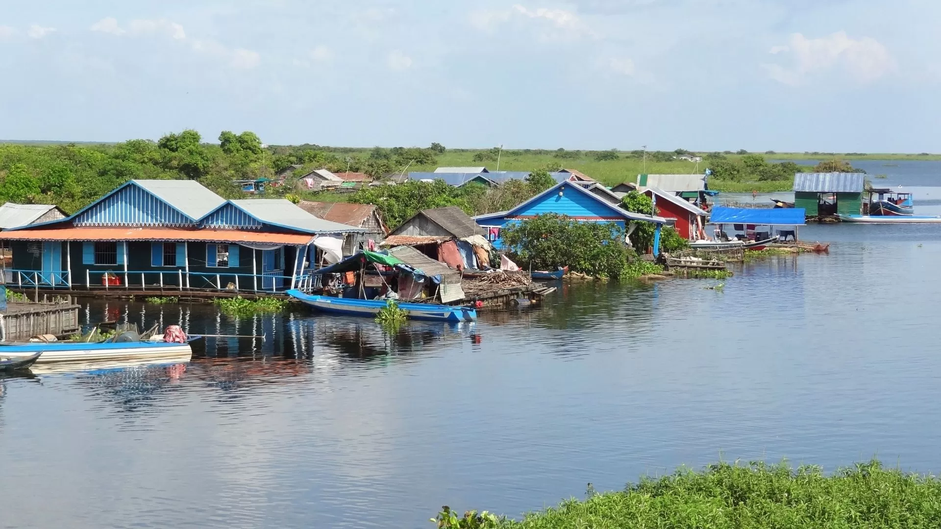 Village flottant à Tonlé Sap