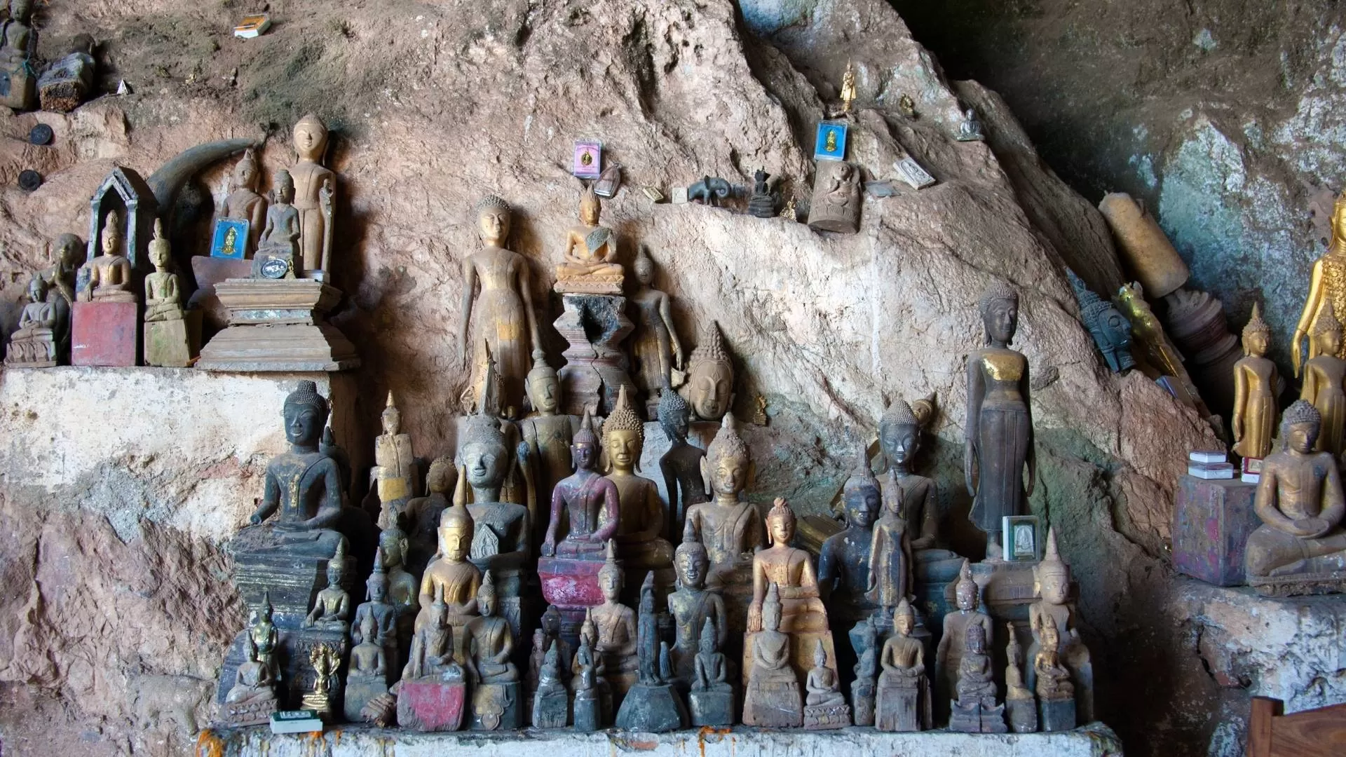 Pak Ou Cave