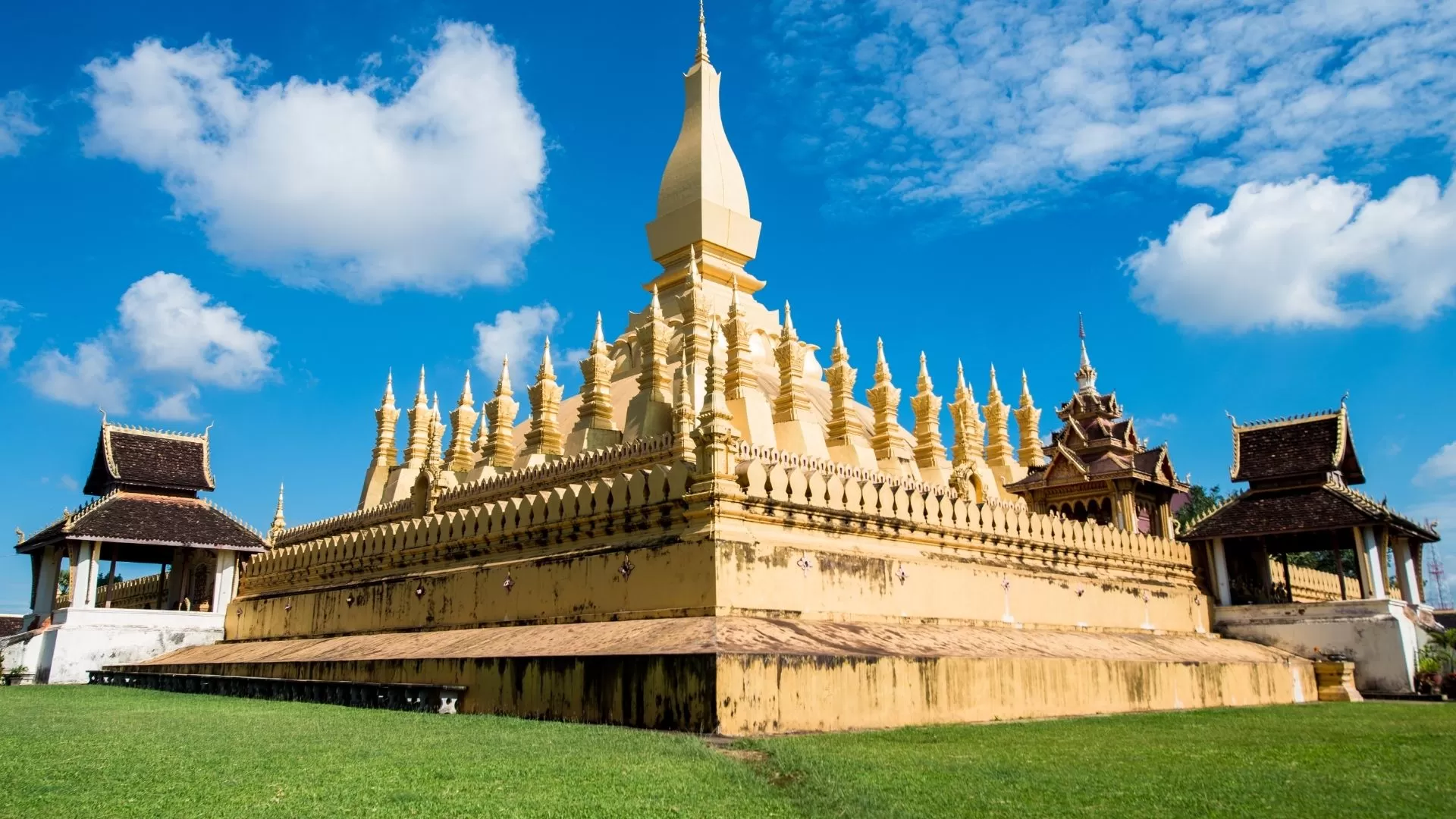 Pha That Luang