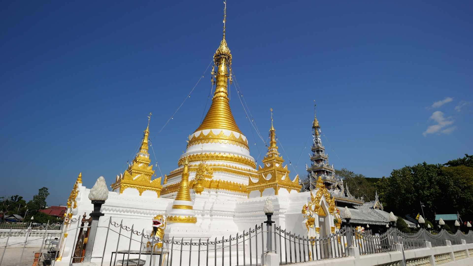 Wat Sin Jong Jaeng