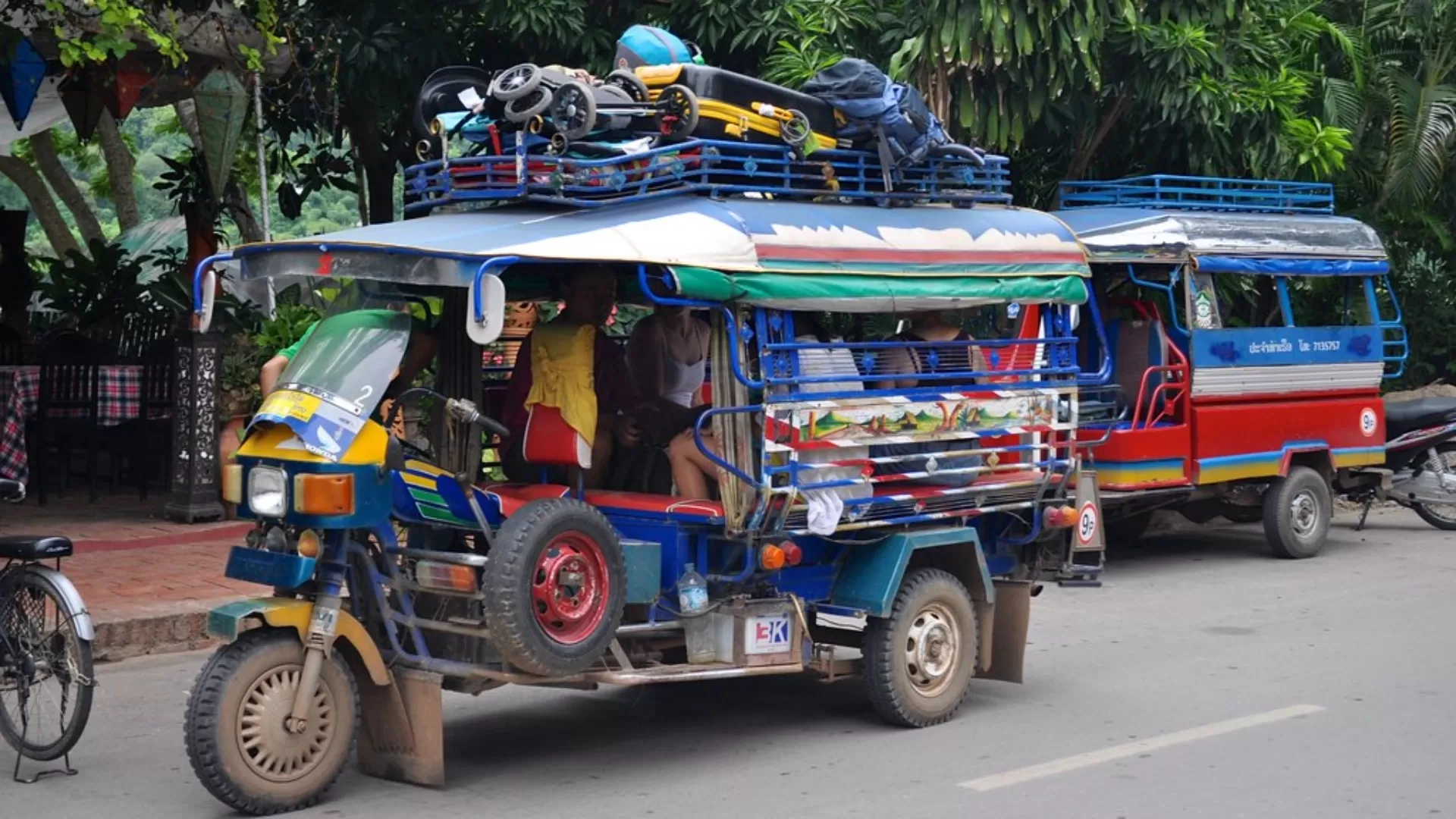 Tuktuk