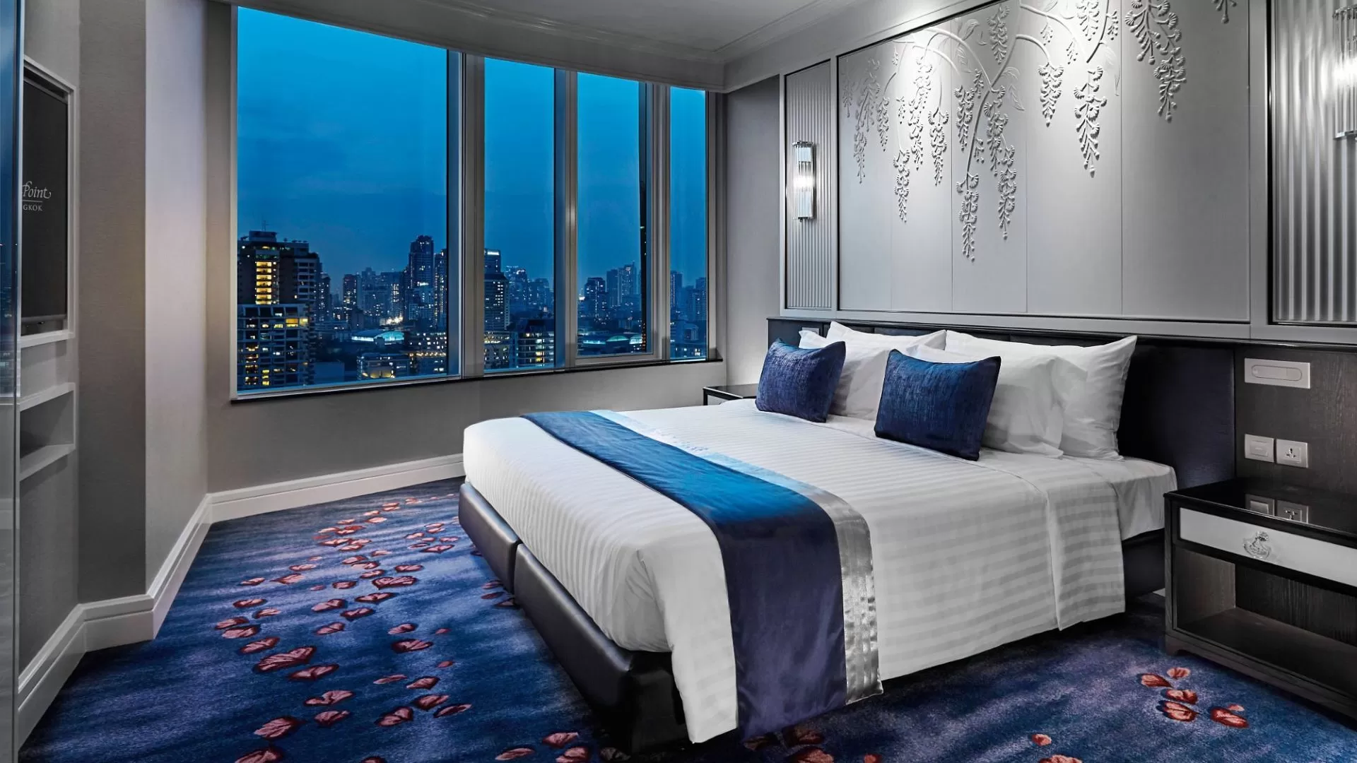 Grand Centre Point Sukhumvit 55