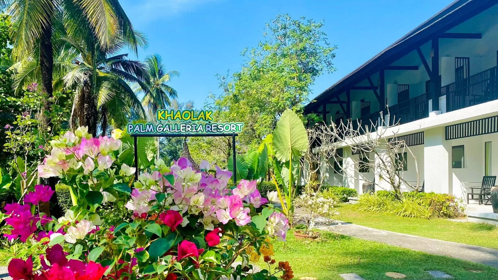 Palm Galleria Resort