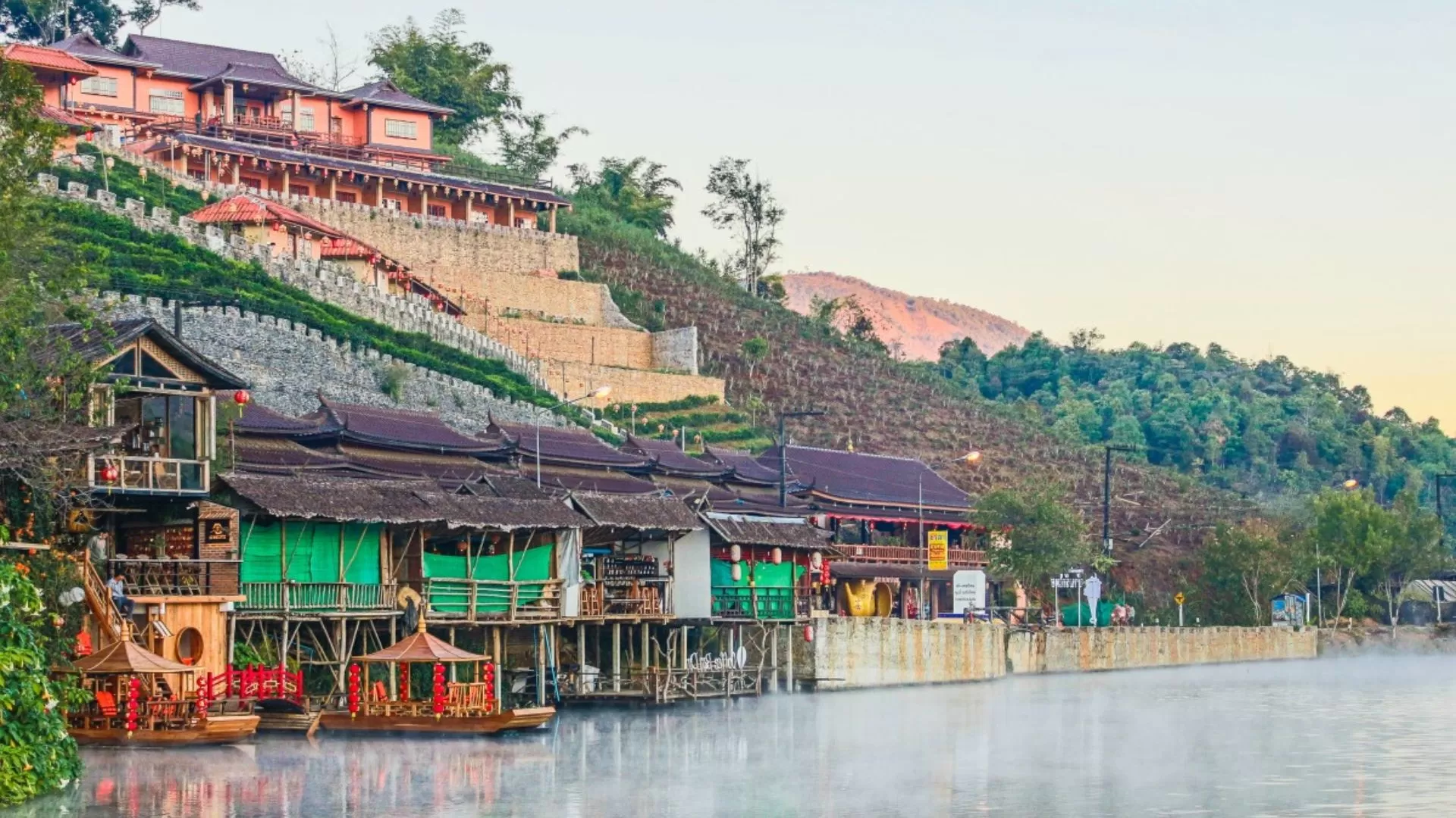 Baan Rak Thai