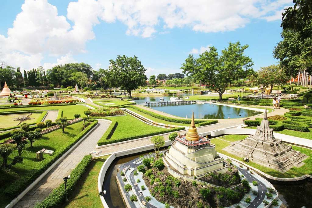 Visiter Parc de Mini Siam est l’un des activités parfait à Pattaya