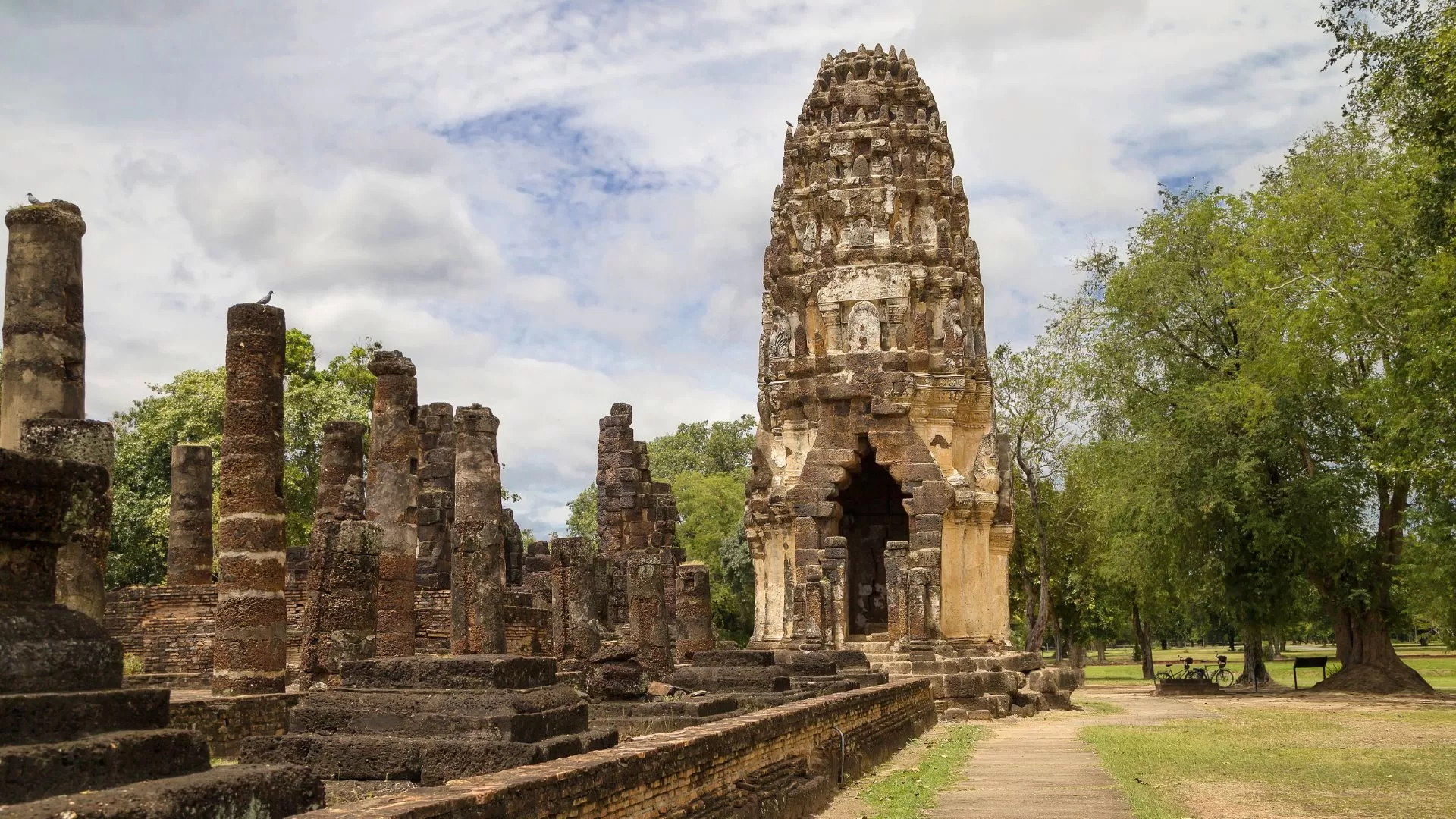 Wat Phra Phai Luang