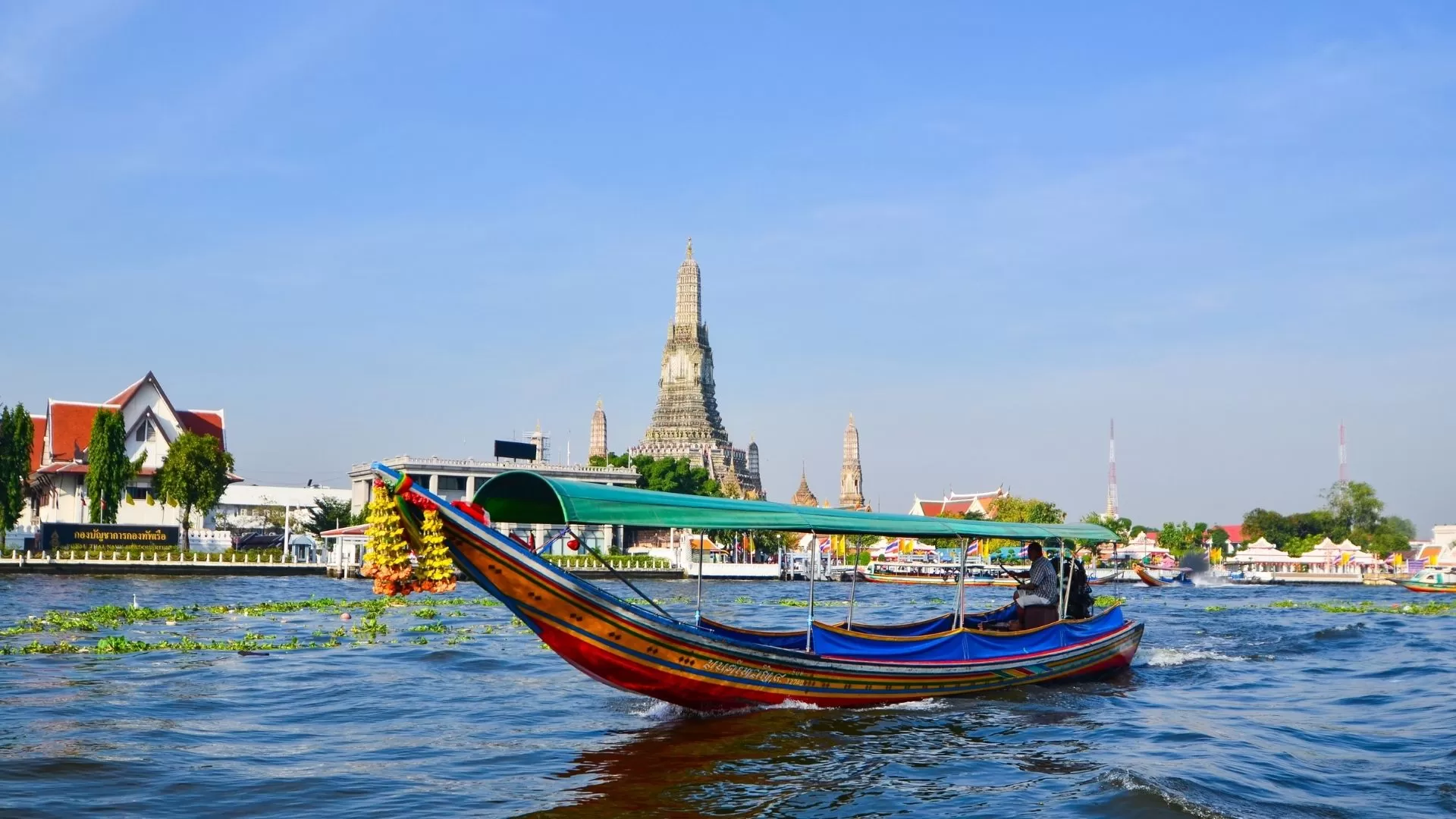 Bateau sur les klongs de Thonburi