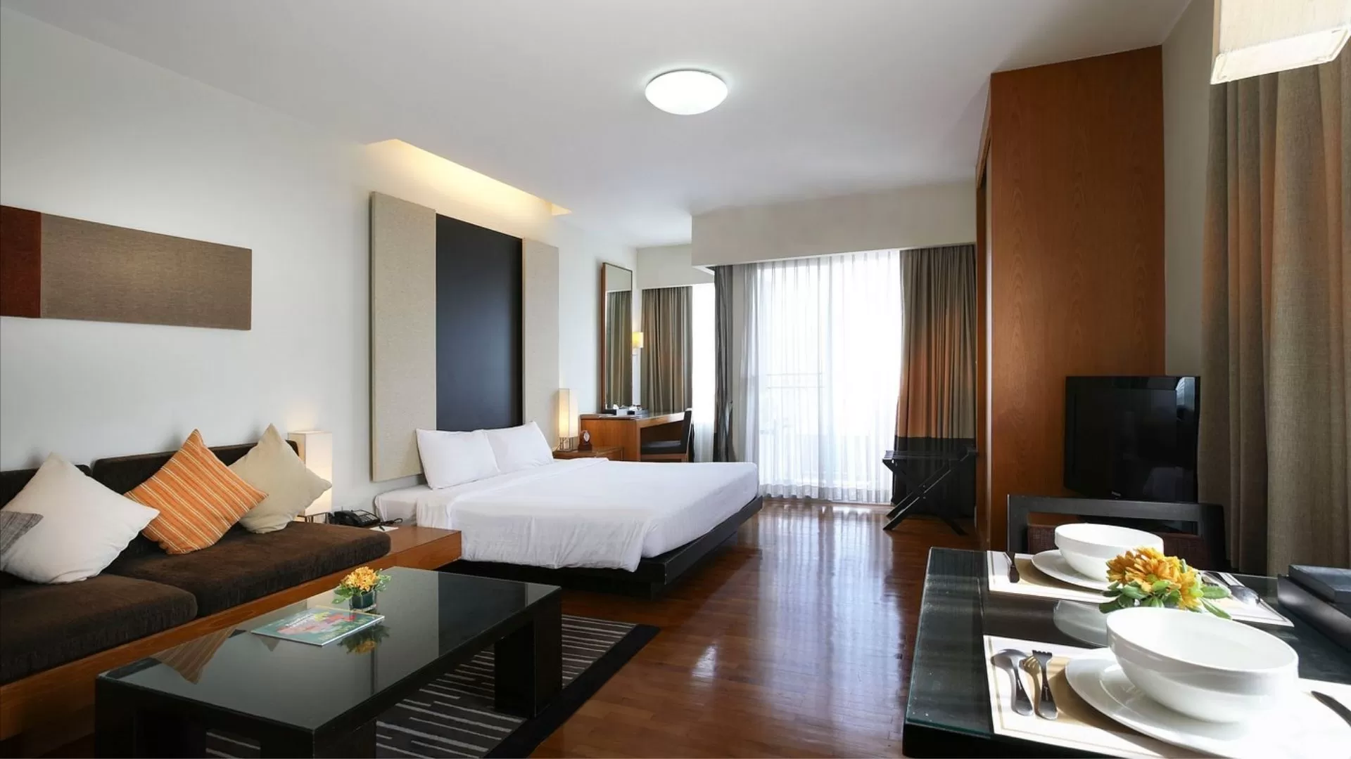 Kantary Hotel