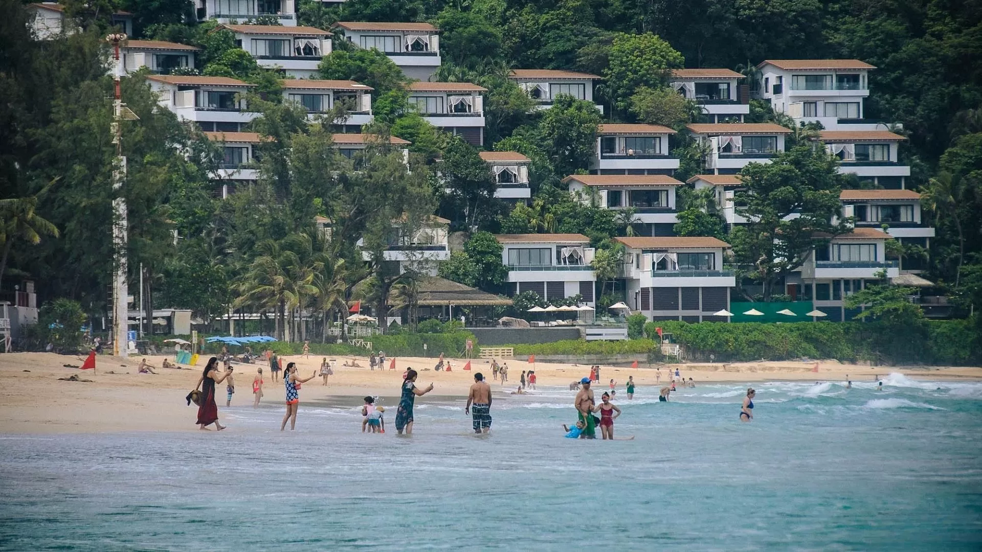 Kata Noi Beach