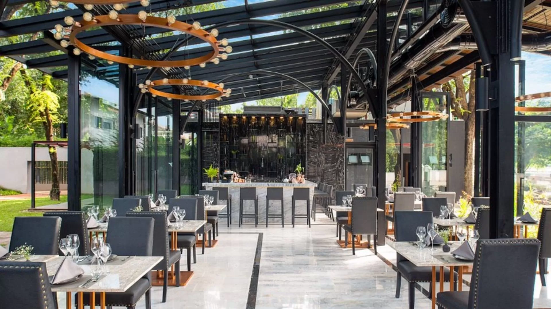 Oxygen Dining Room
