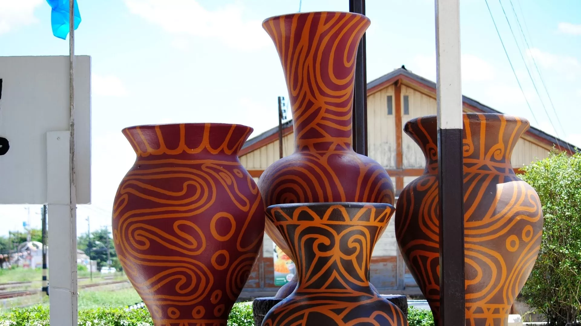 Distinctive red-painted pottery