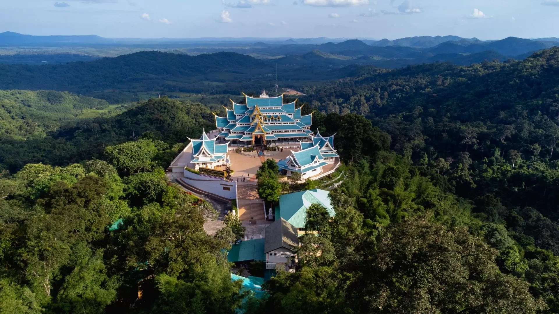 Pa Phu Kon temple