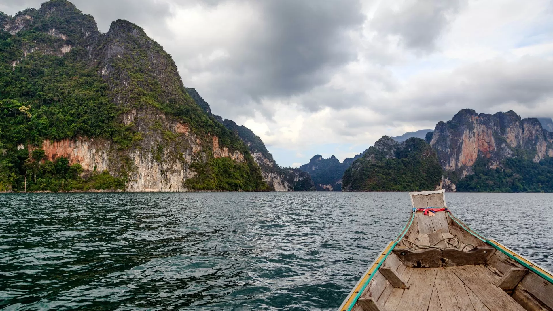 Cheow Lan Lake