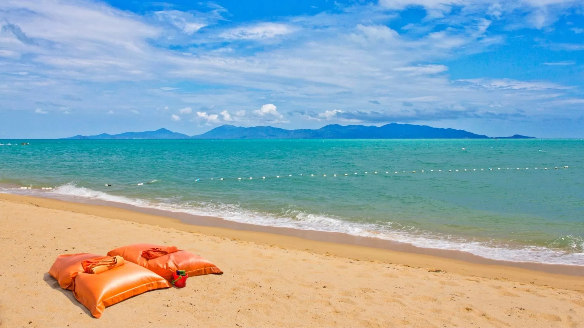 Mae Nam Beach