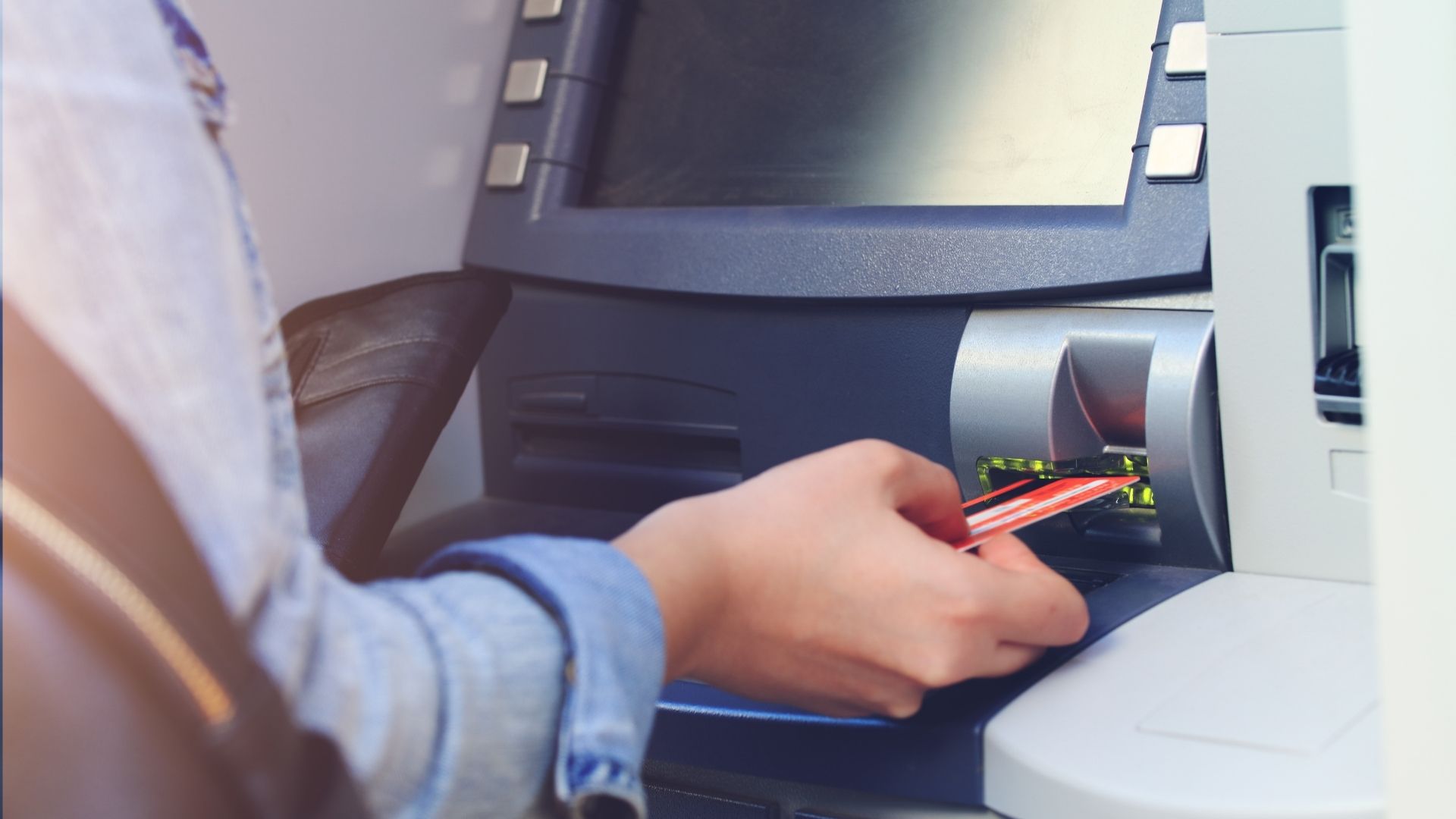 Distributeurs automatiques de billets (ATM)