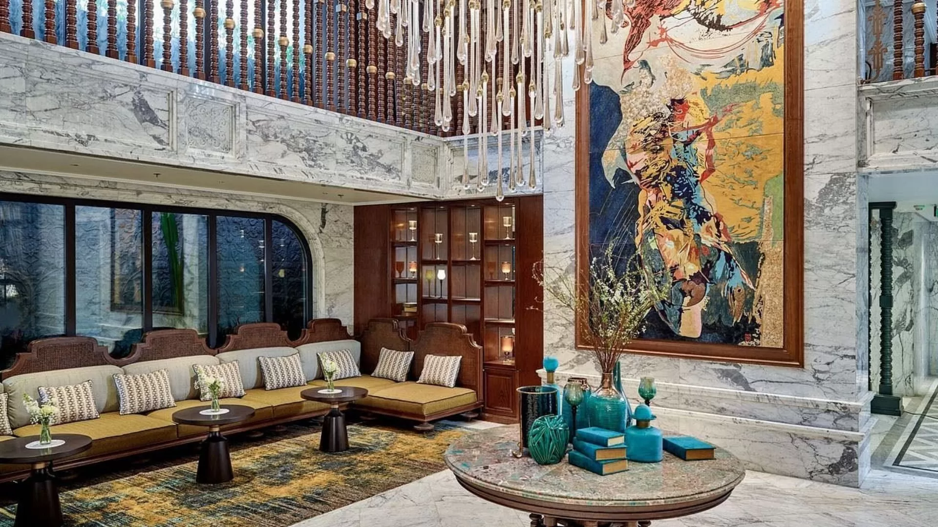 Peridot Grand Luxury Boutique Hotel