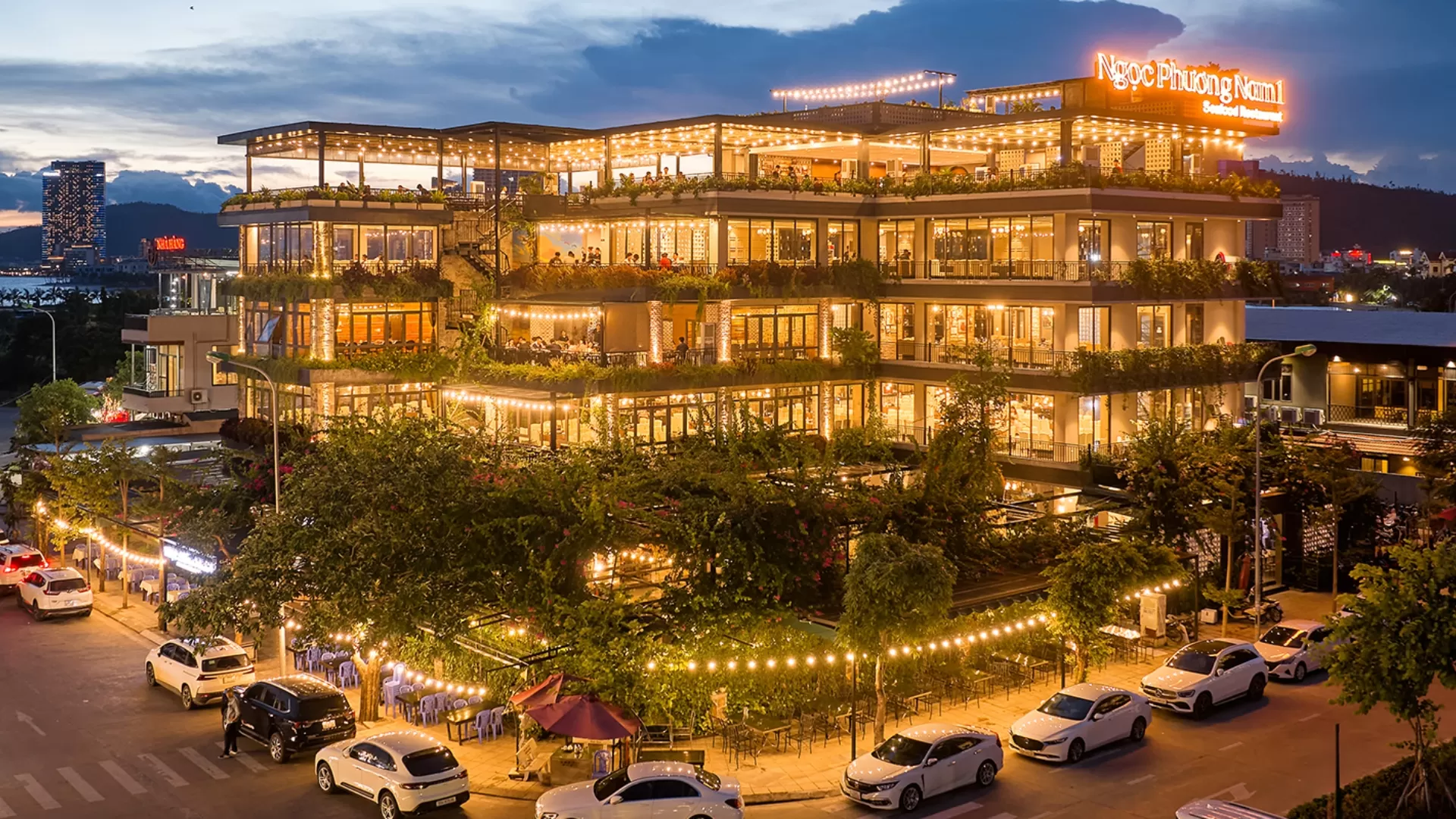 Restaurant de Ngoc Phuong Nam