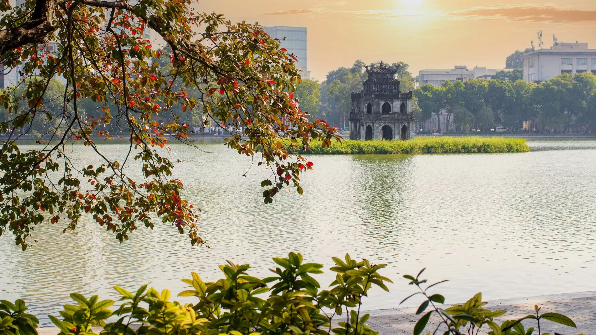 Lac de Hoan Kiem à Hanoi
