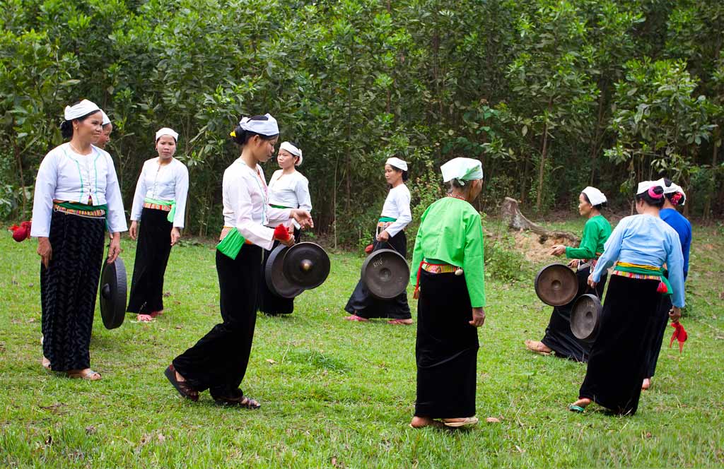 Discover the unique culture of Mai Chau