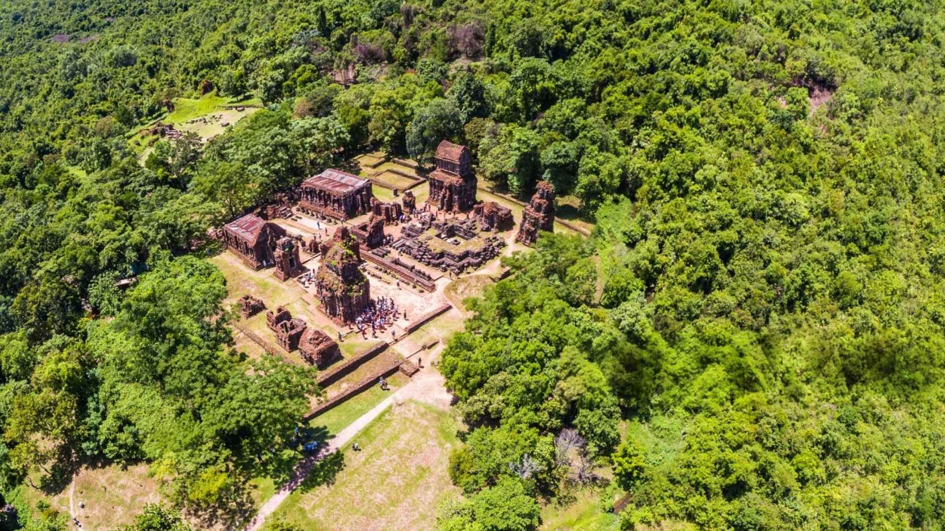 Ruines mystiques du Champa