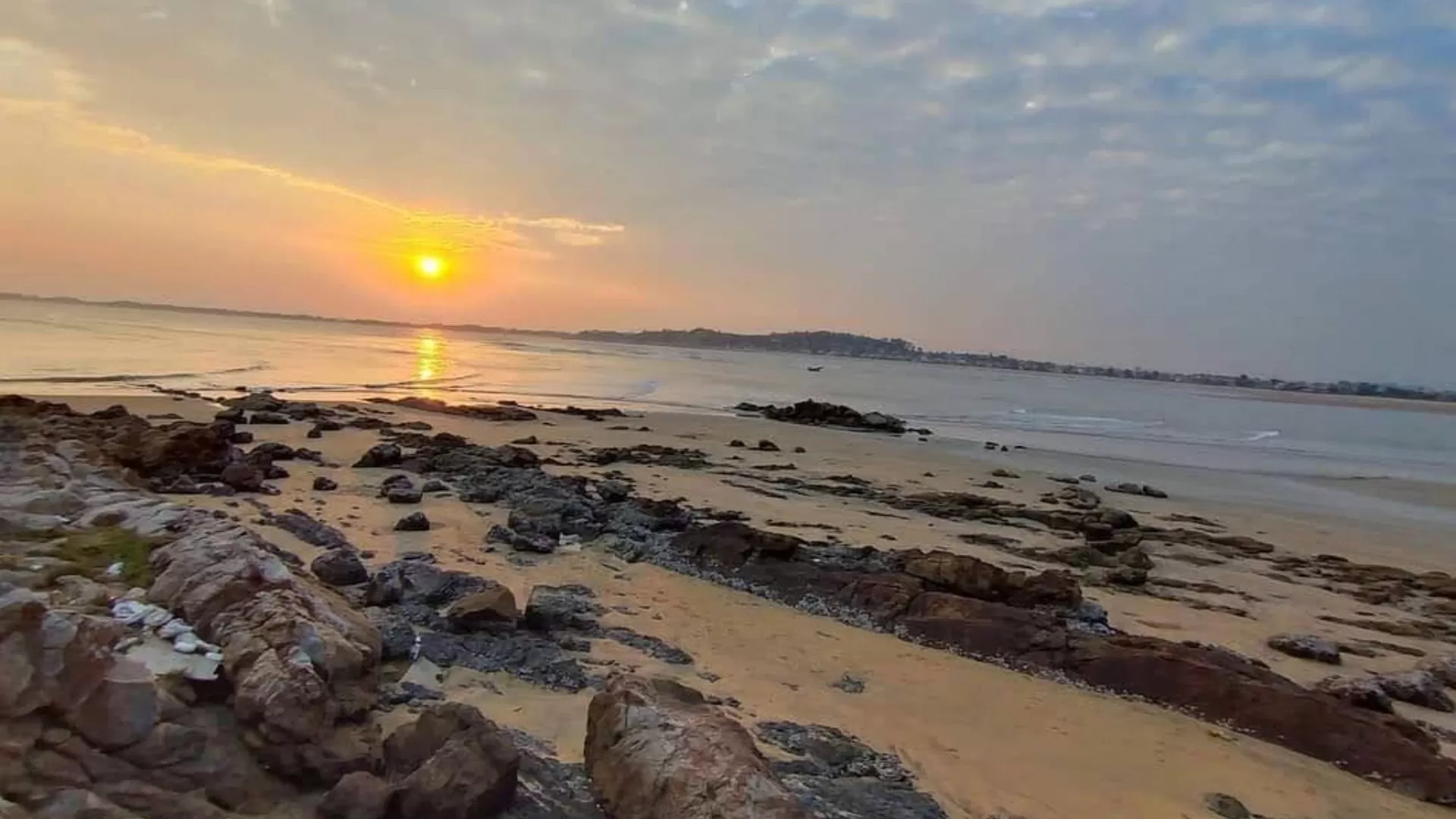 Plage de Quynh Lap