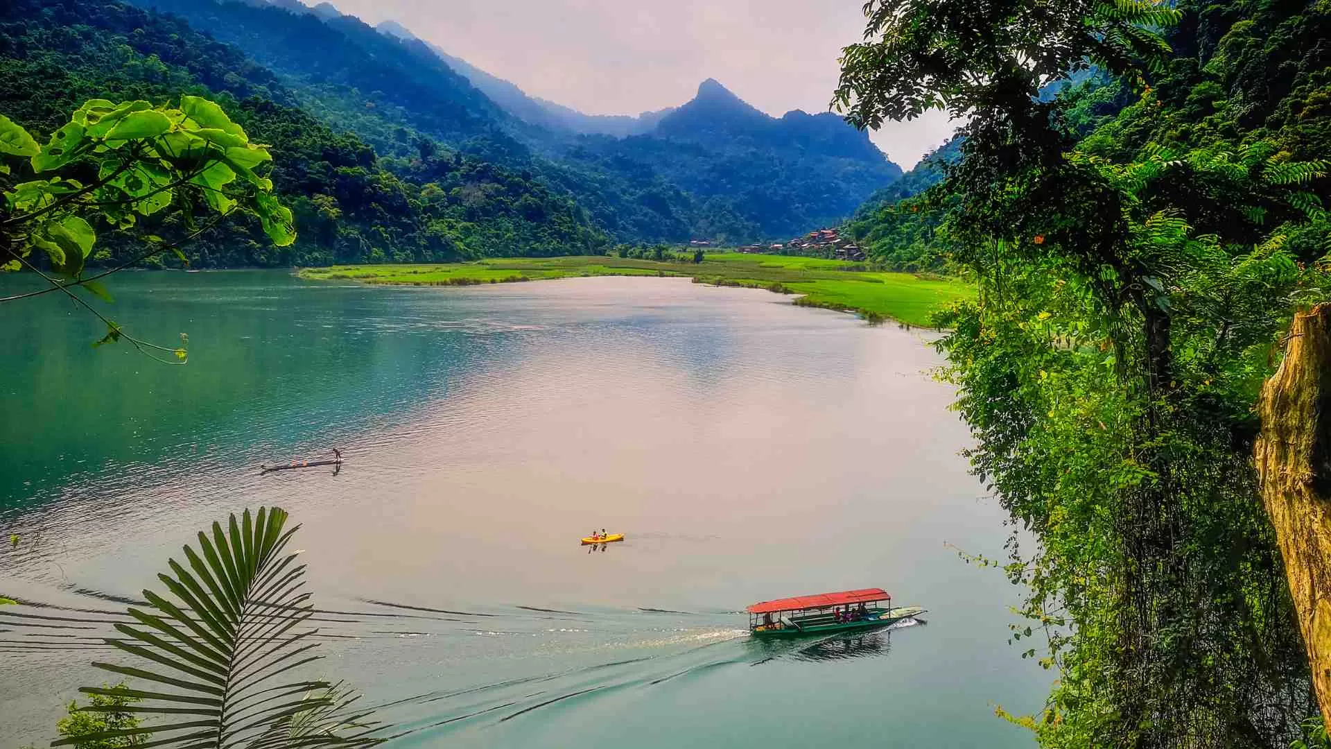 Lac de Ba Be