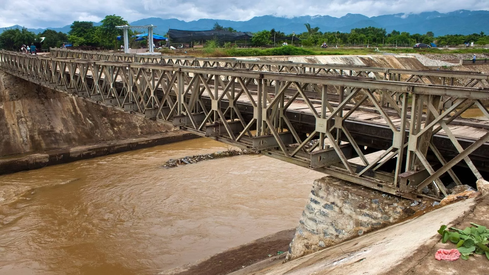 Muong Thanh Bridge
