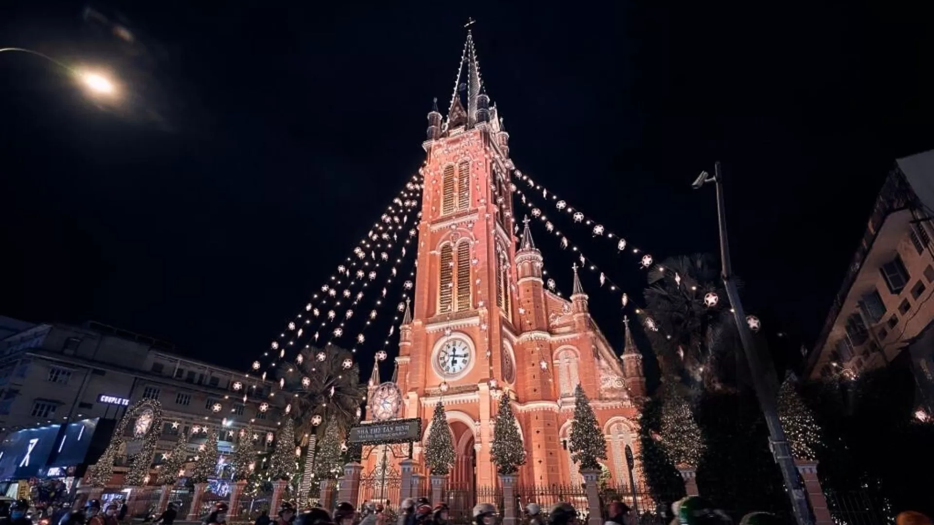 Tan Dinh Church is splendidly decorated on Christmas day