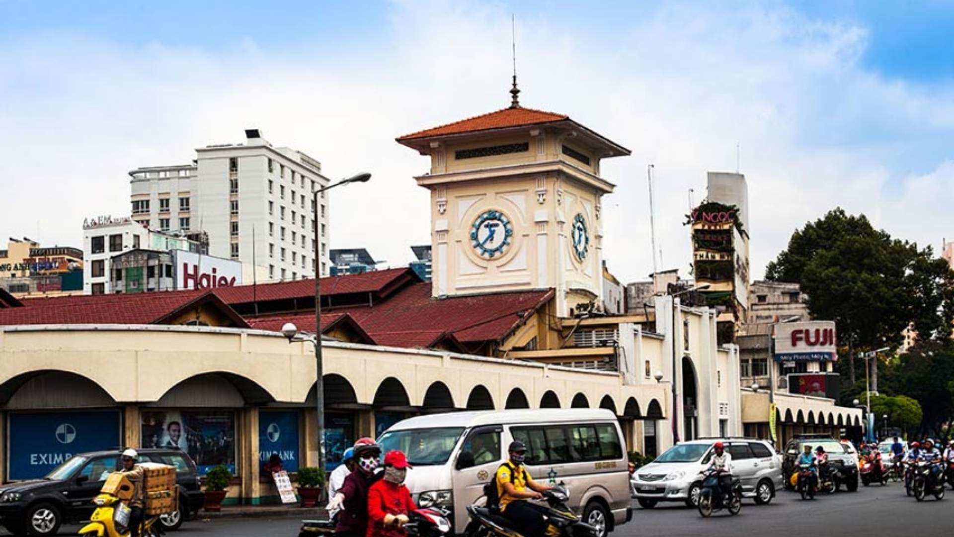Ben Thanh market