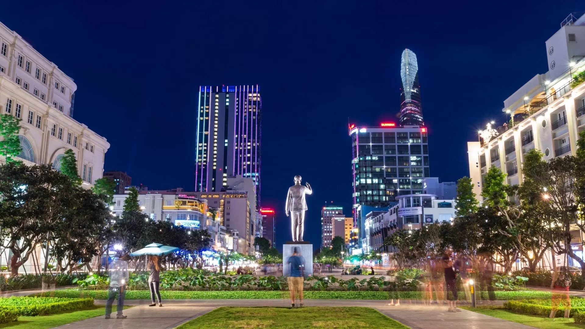 Rue piétonne Nguyen Hue