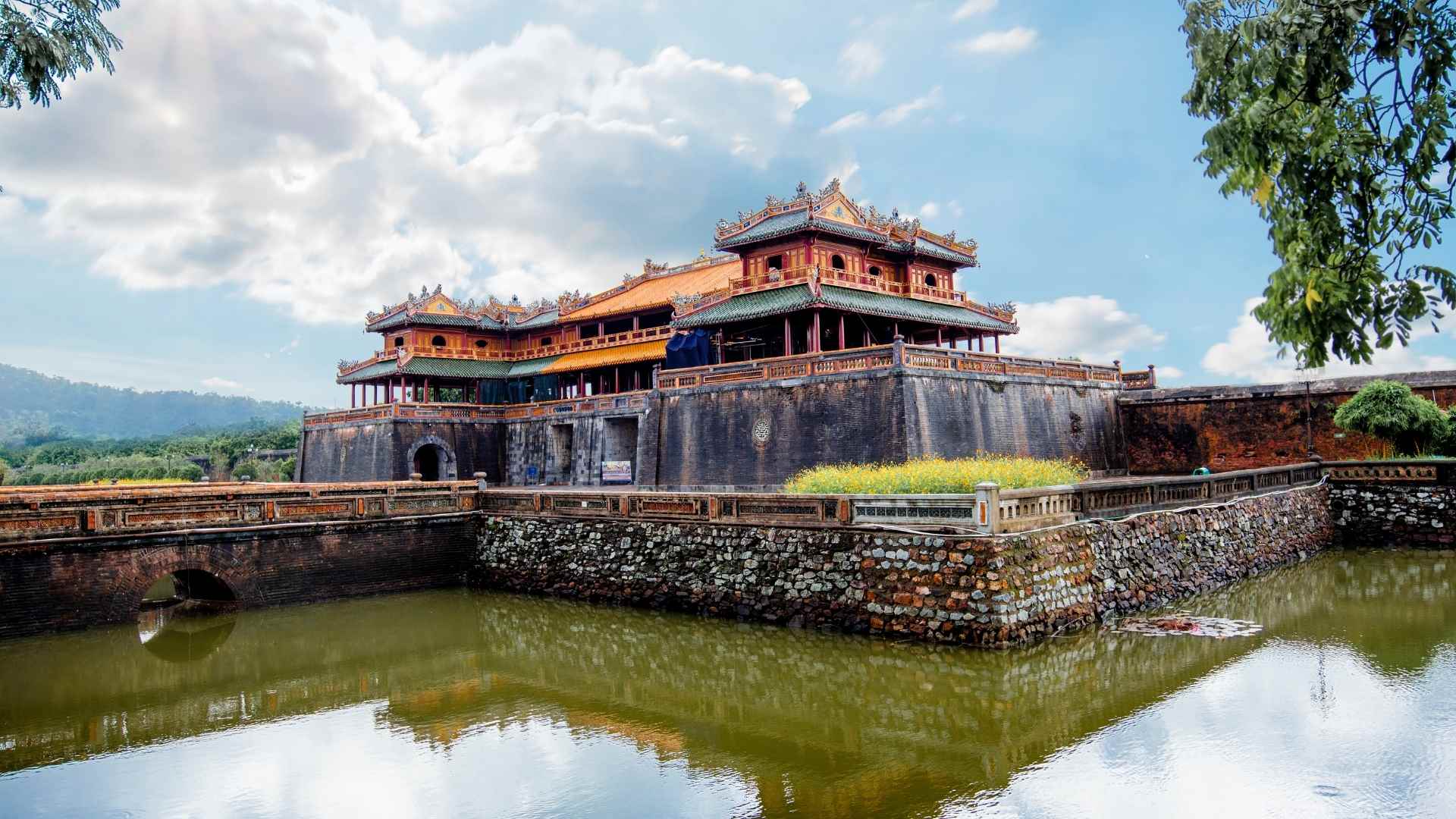 Hue - The ancient imperial city of Vietnam