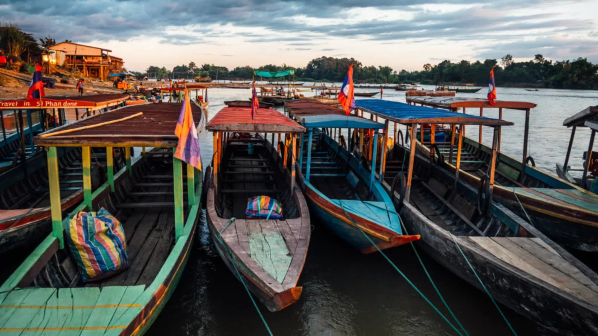 Bateau local