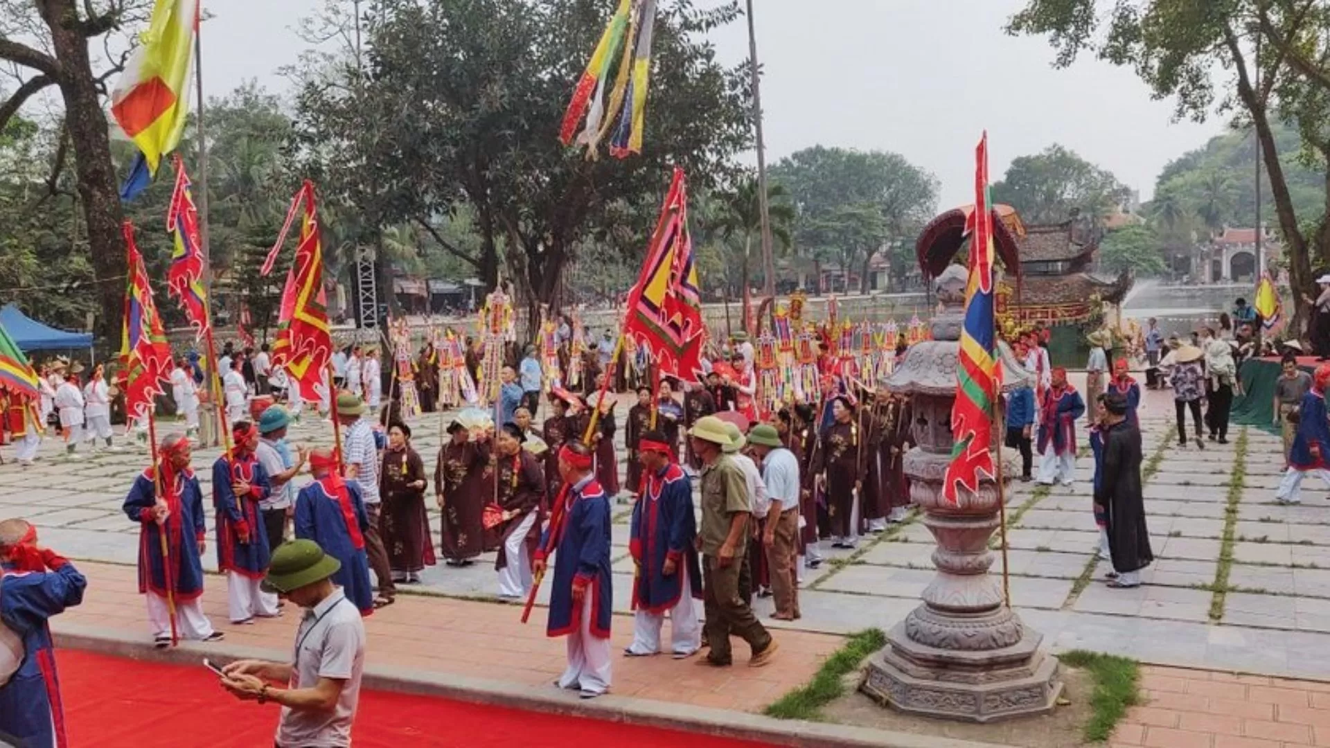 Thay Pagoda festival
