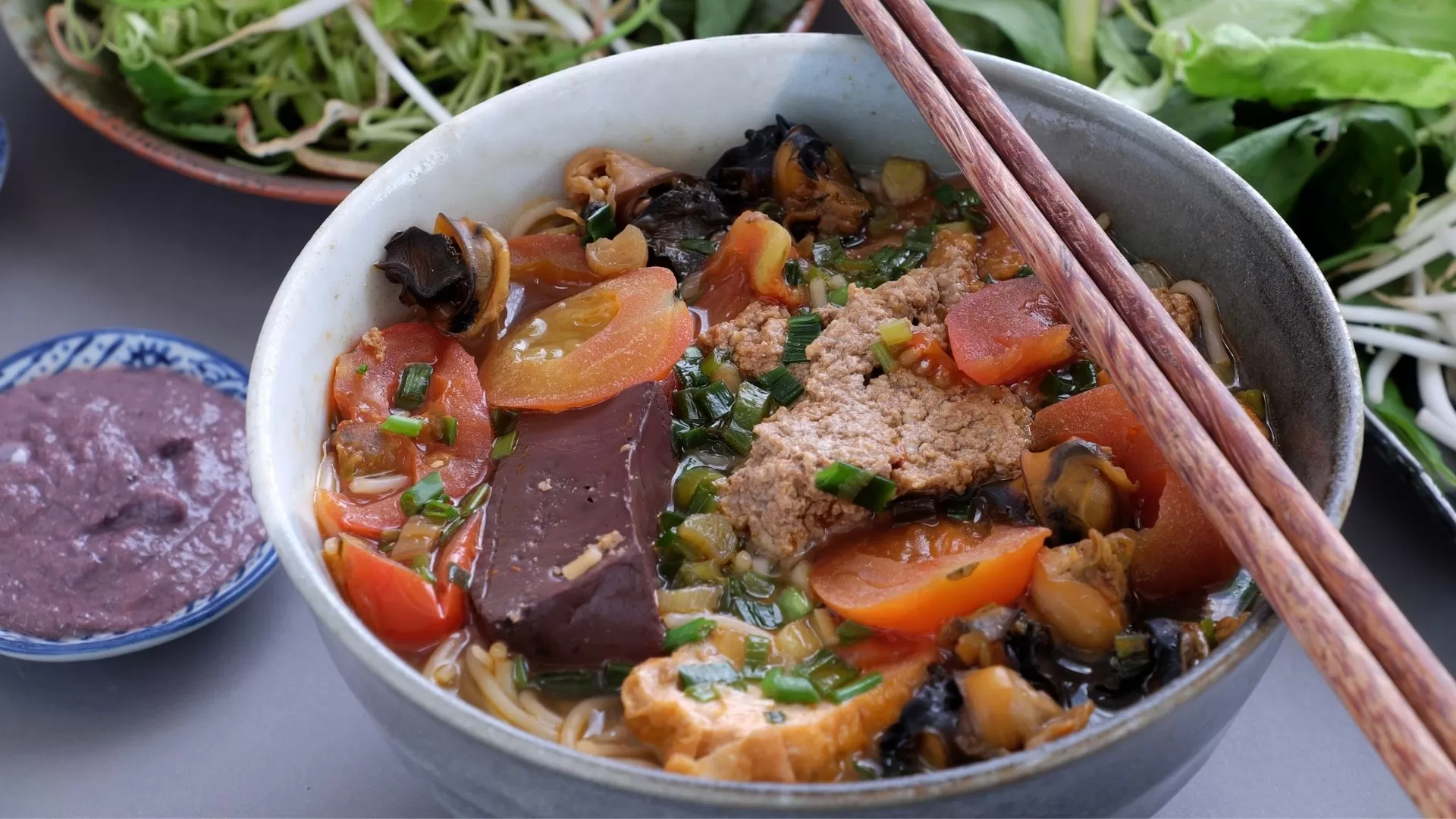 Bun Rieu