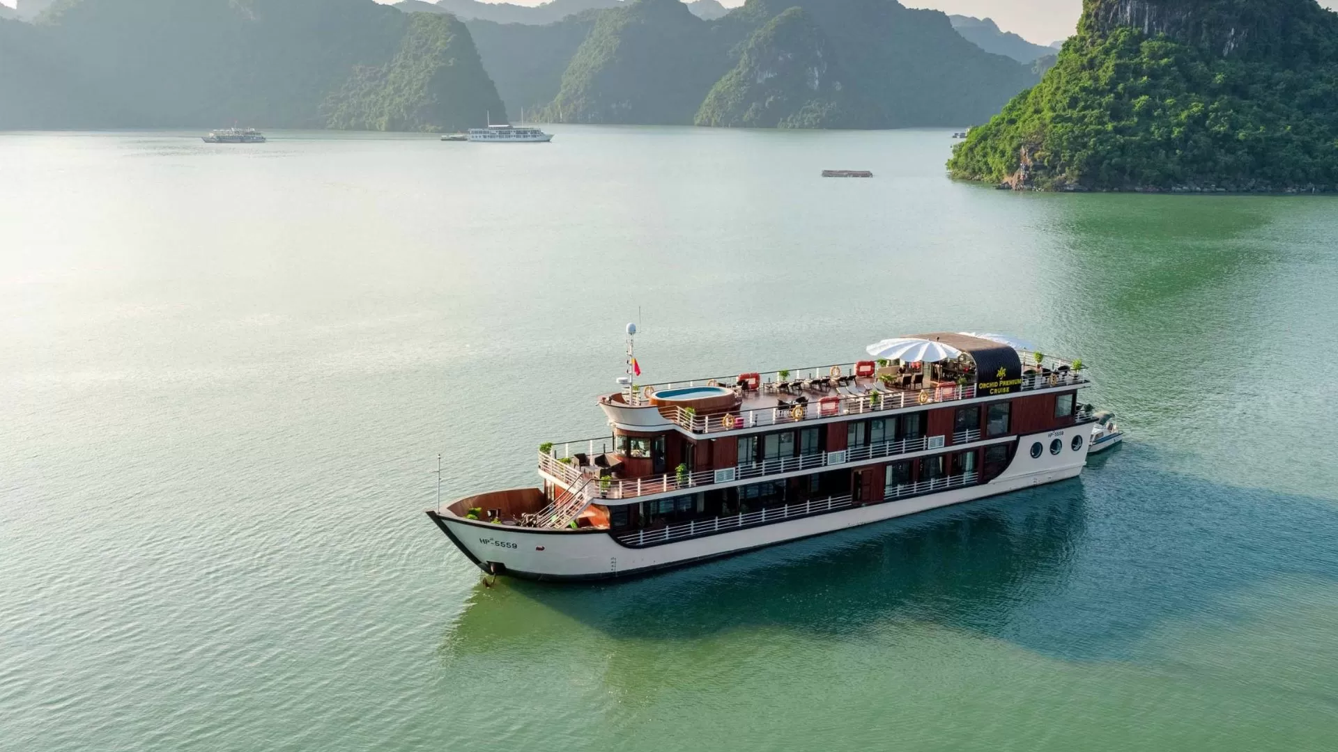 Orchid Premium Halong
